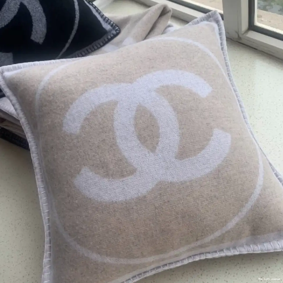 PILLOW THROW WOOL COCO 0519